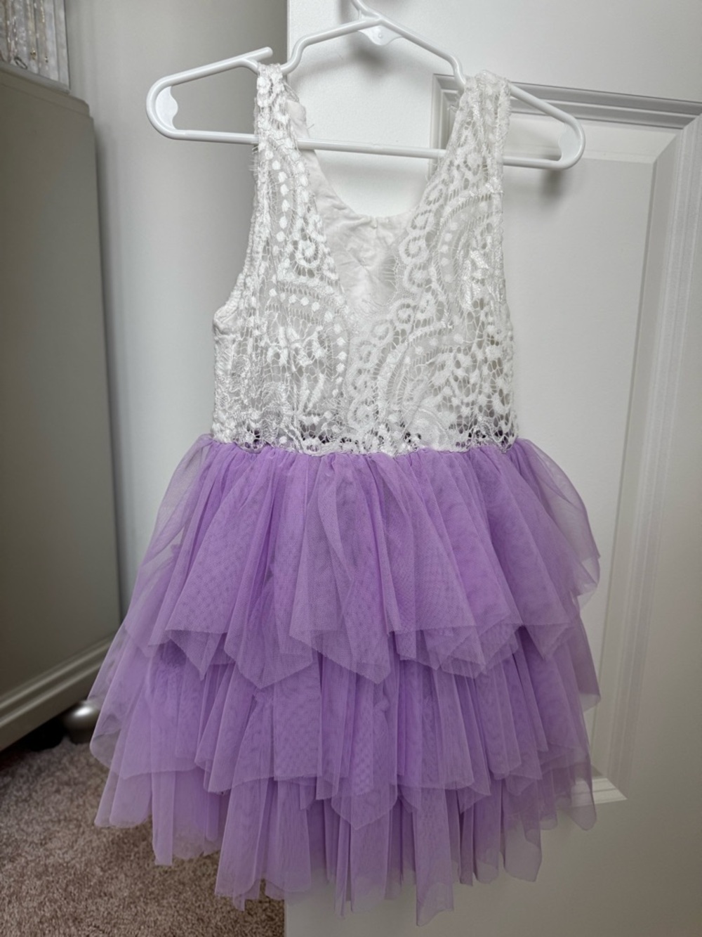 Amazon White Lace and Lavender Tulle Formal Girls Dress - Picture 2 of 2